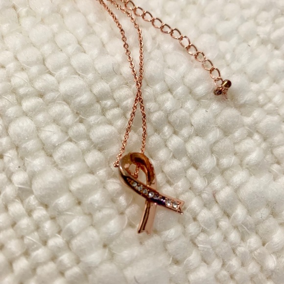 Accented Ribbon Rosegold Necklace - Picture 5 of 8